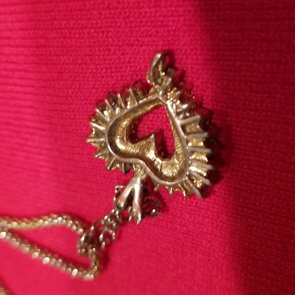 Asymmetrical Heart Pendant - Picture 3 of 7